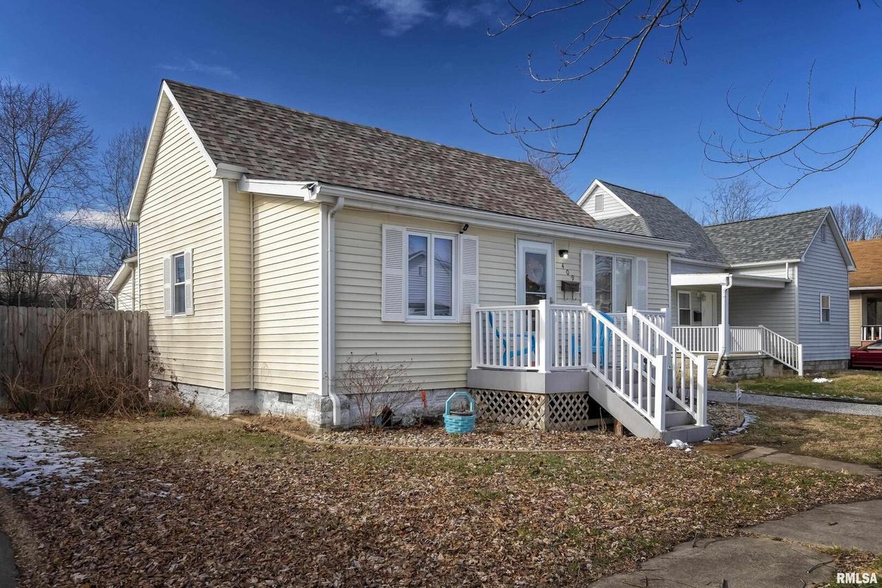 409 N 11th St., Herrin, IL 62948