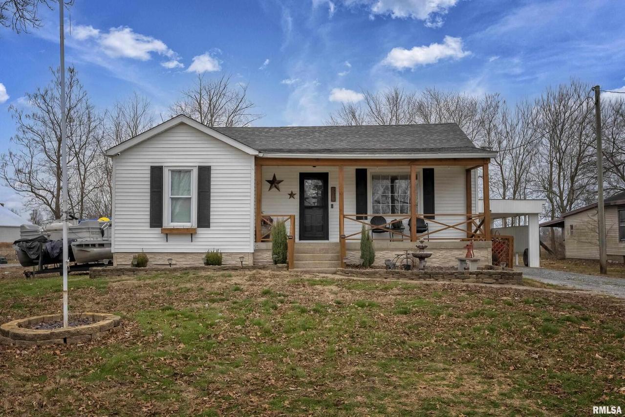 507 Old Creal Springs Rd., Marion, IL 62959