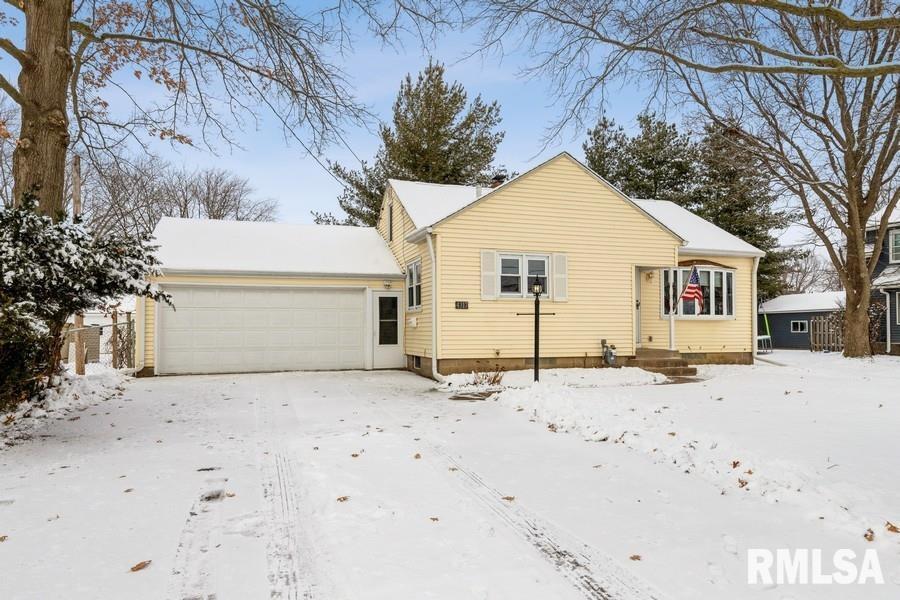 4317 28th Ave., Moline, IL 61265