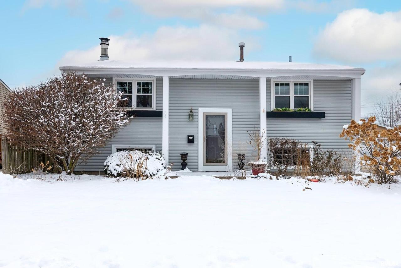 3419 4th St., East Moline, IL 61244