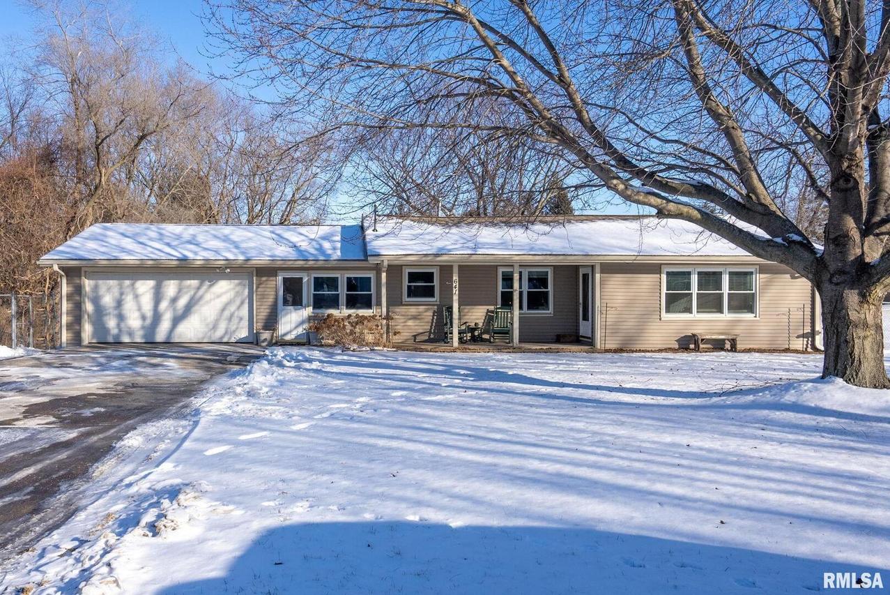 641 5th St., Silvis, IL 61282