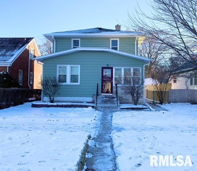 178 15th Ave., East Moline, IL 61244