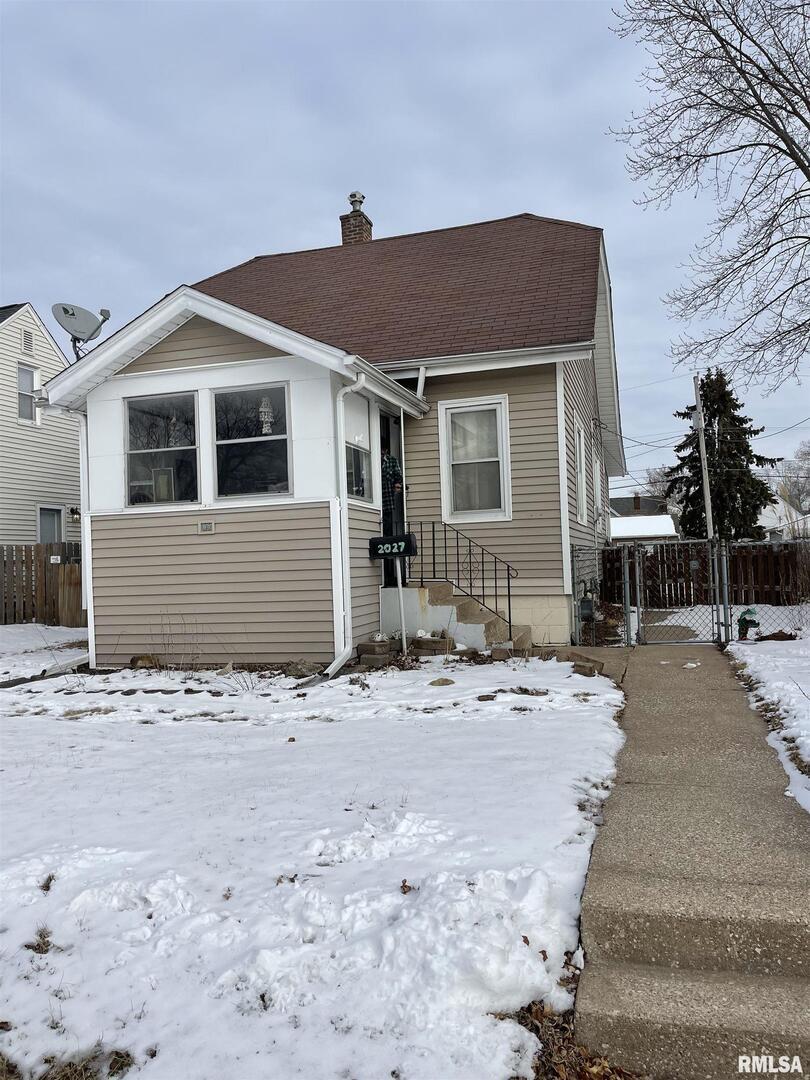 2027 44th St., Rock Island, IL 61201