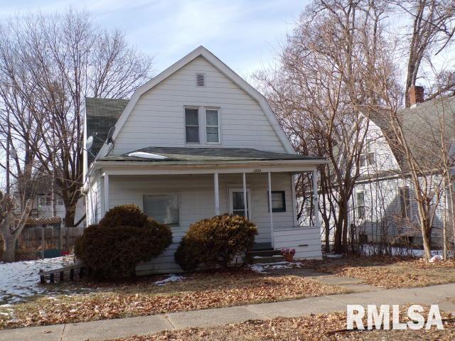 1226 16th St., Rock Island, IL 61201