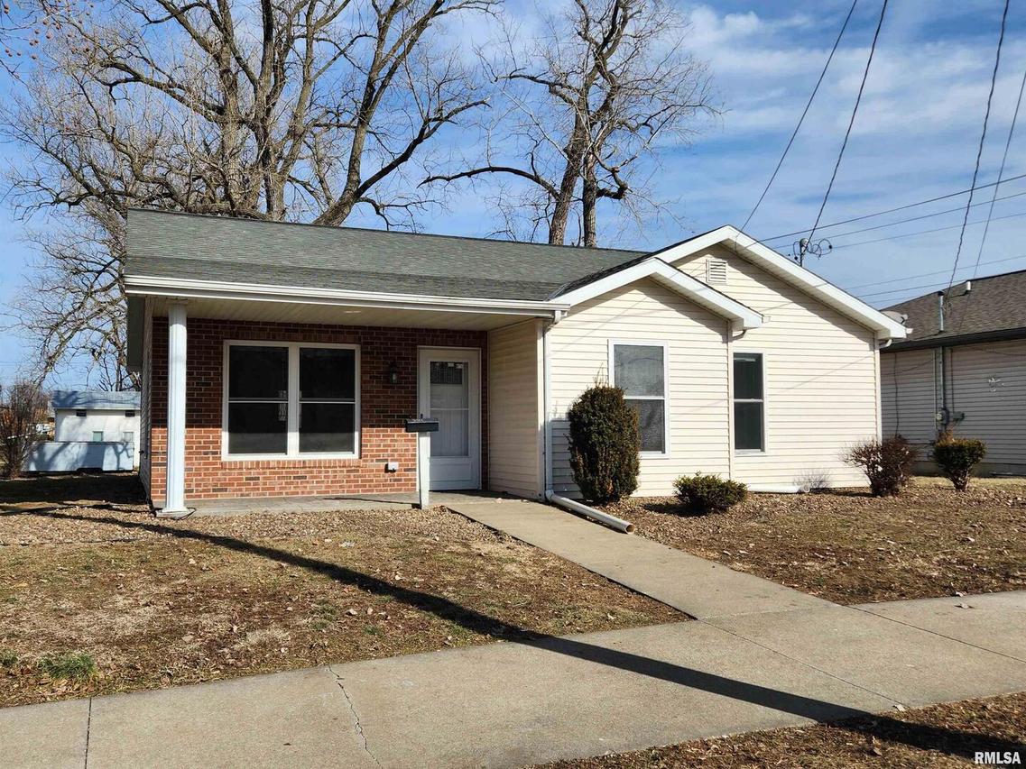 701 Lind St., Quincy, IL 62301