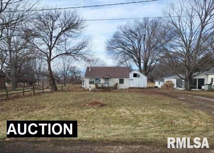 406 Docia St., Hillsdale, IL 61257