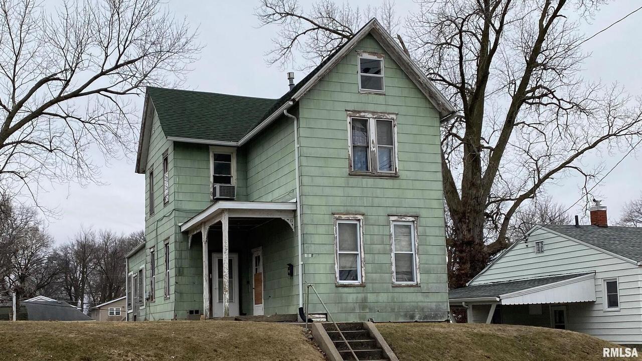 2248 Spruce St., Quincy, IL 62301