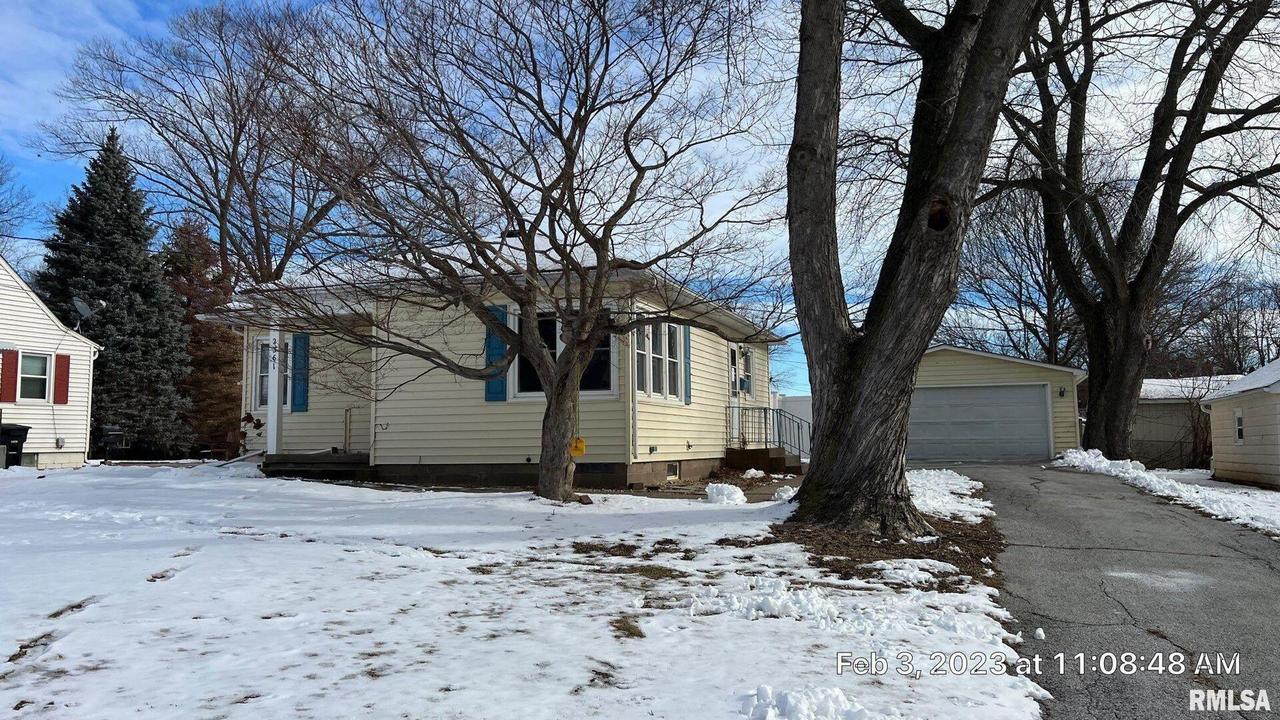 2361 39th St., Rock Island, IL 61201