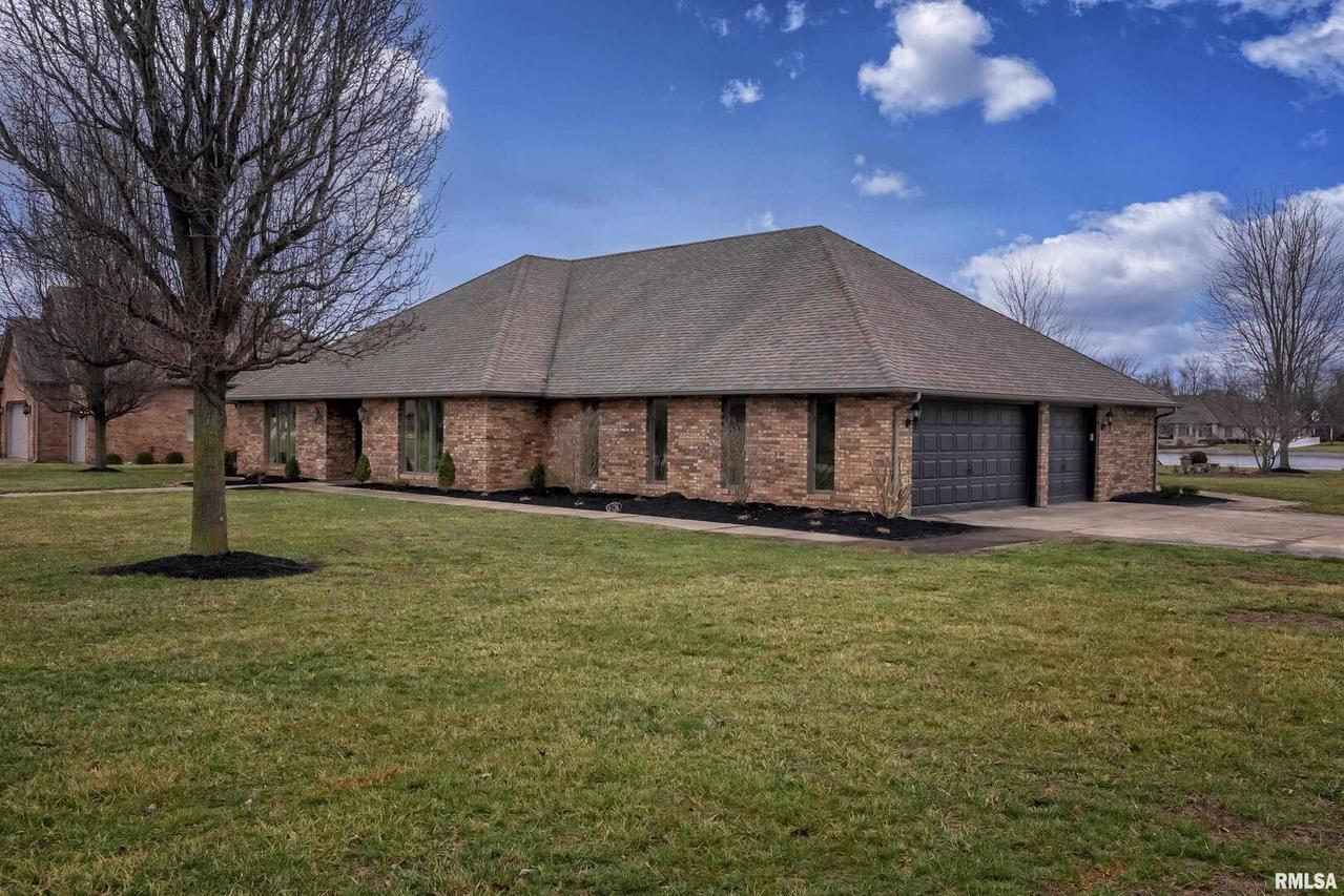 1603 Lisa Ln., Marion, IL 62959