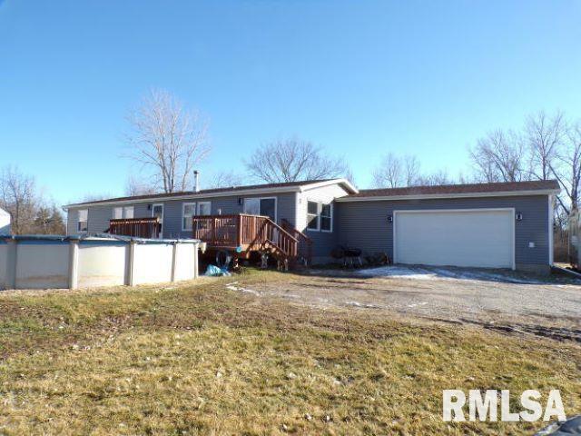 1059 Brickyard Ln., Aledo, IL 61231