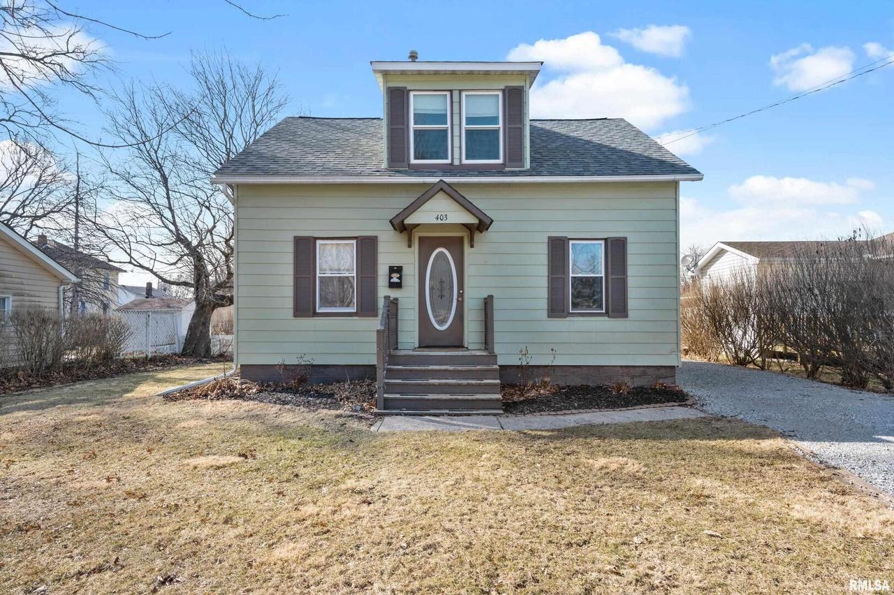 403 NE 4th Ave., Aledo, IL 61231