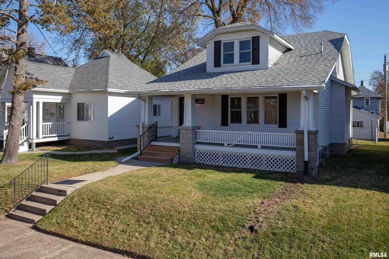 1176 26th St., Moline, IL 61265