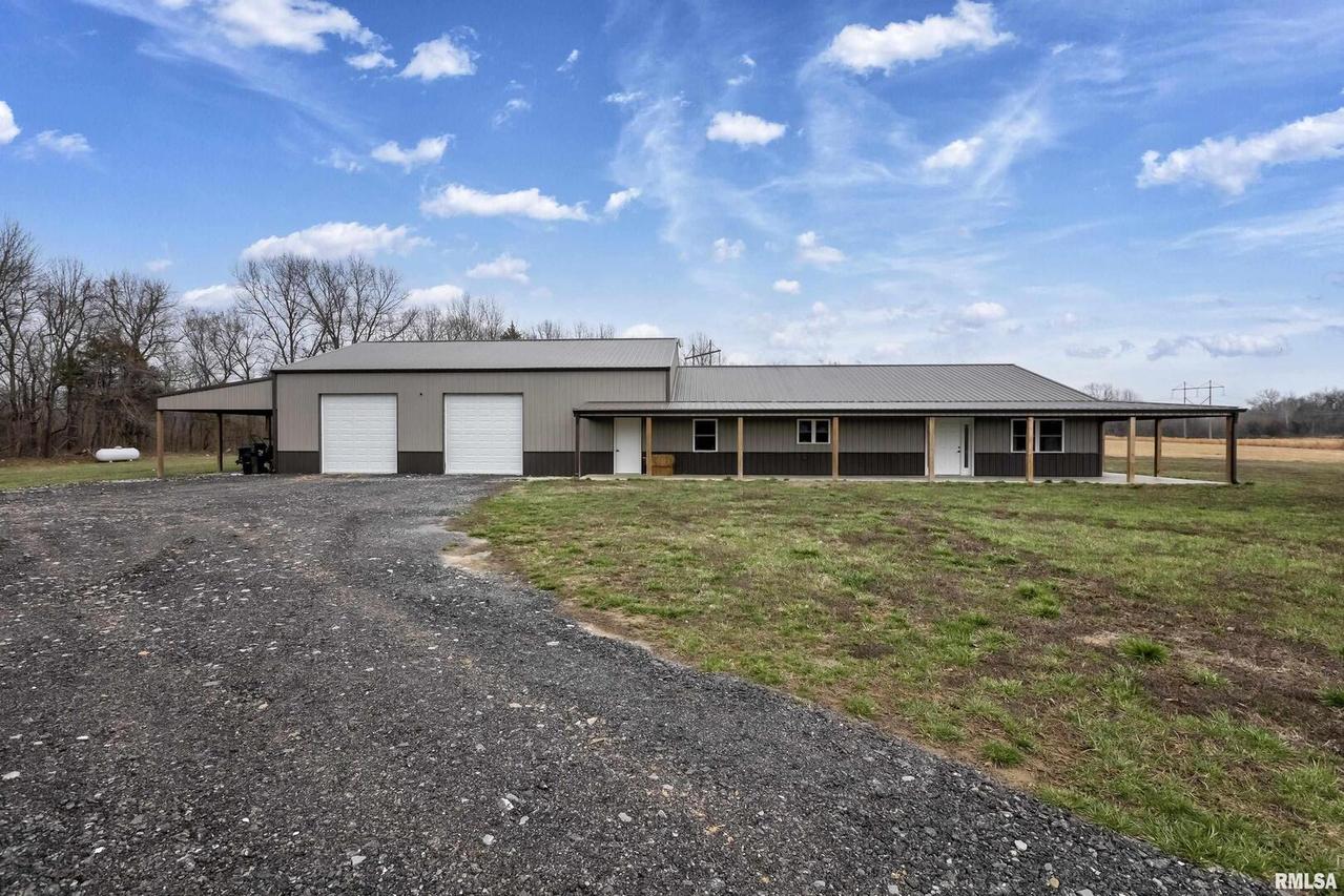 8530 Valley View Rd., Marion, IL 62959