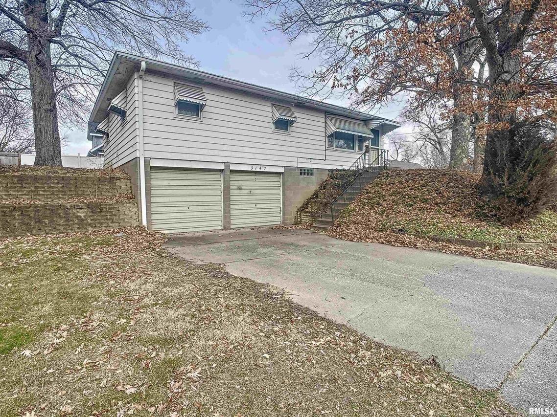 3147 11th Ave. #C, Moline, IL 61265