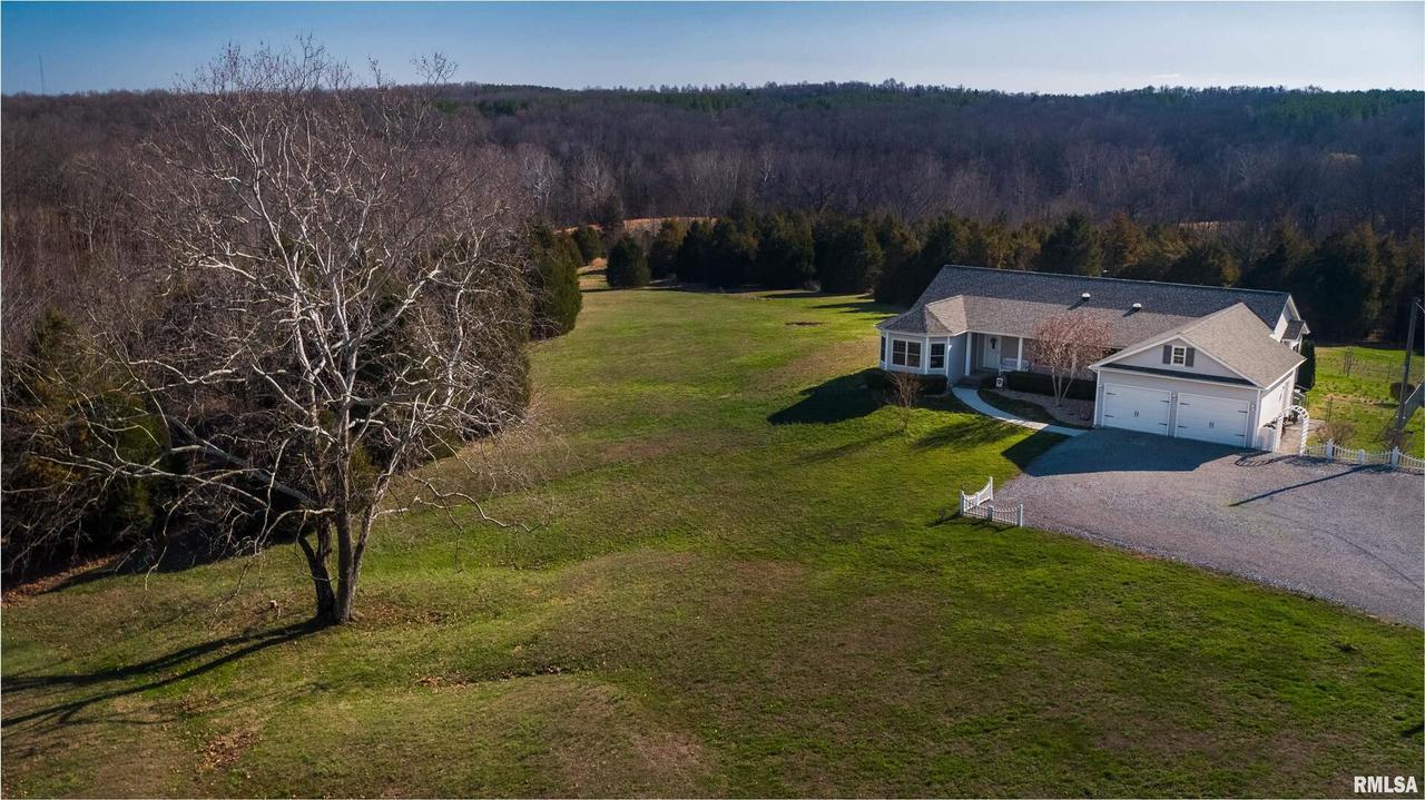 1530 Stockdale Ln., Vienna, IL 62995