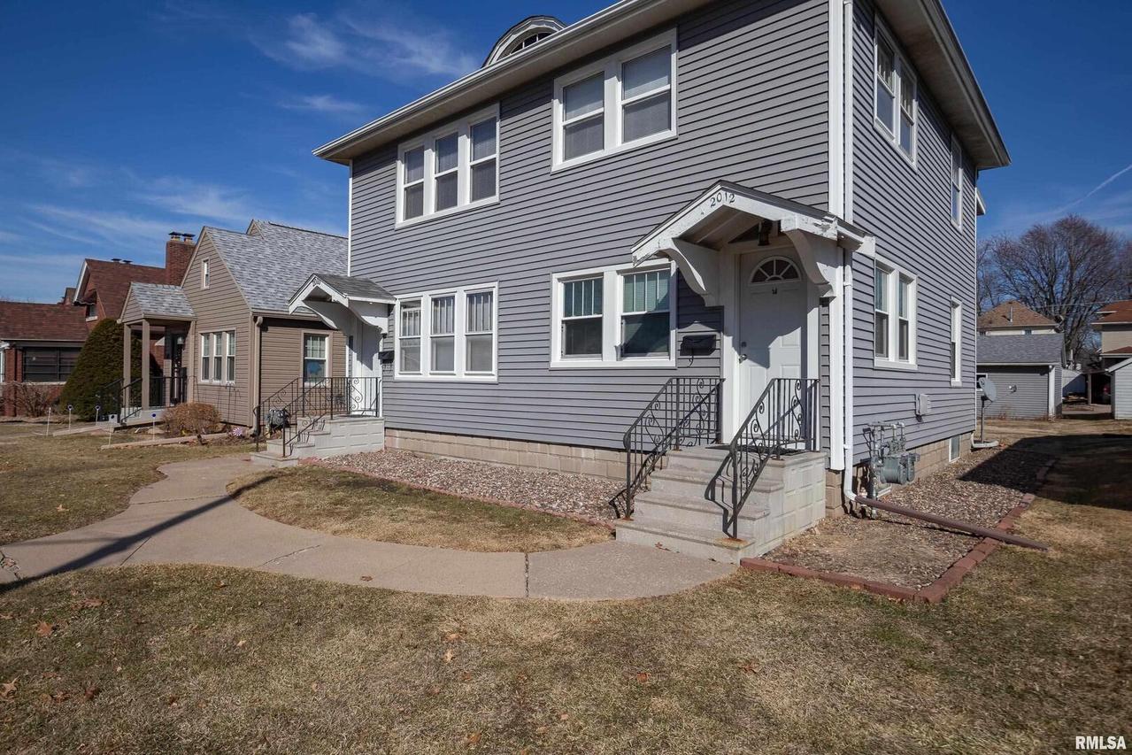 2010-2012 12th St., Moline, IL 61265