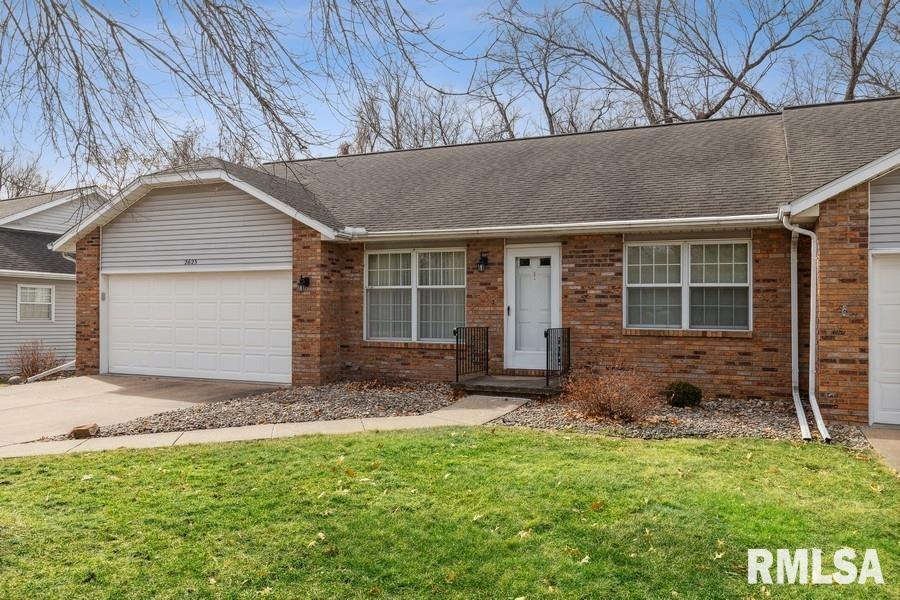 2623 1st Street Ct., Moline, IL 61265