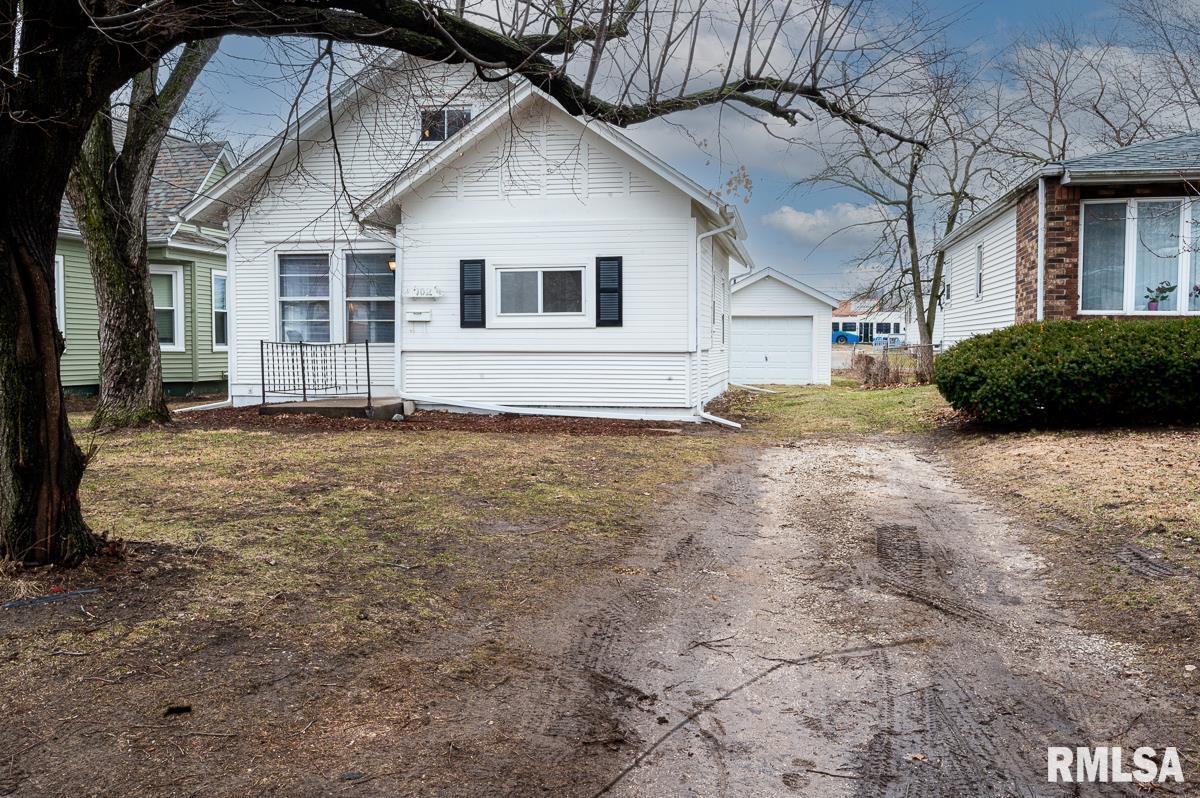 702 24th Ave., Rock Island, IL 61201