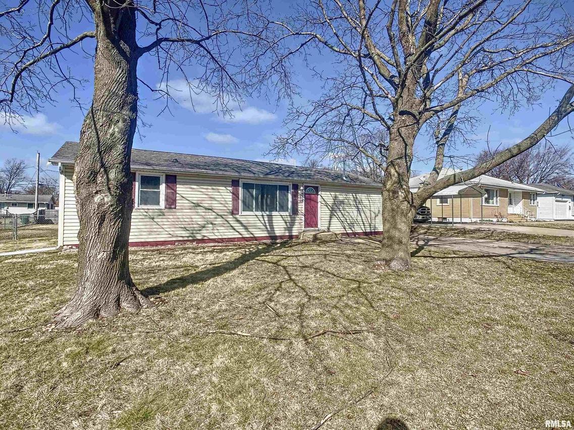 3837 15th St. #A, Moline, IL 61265