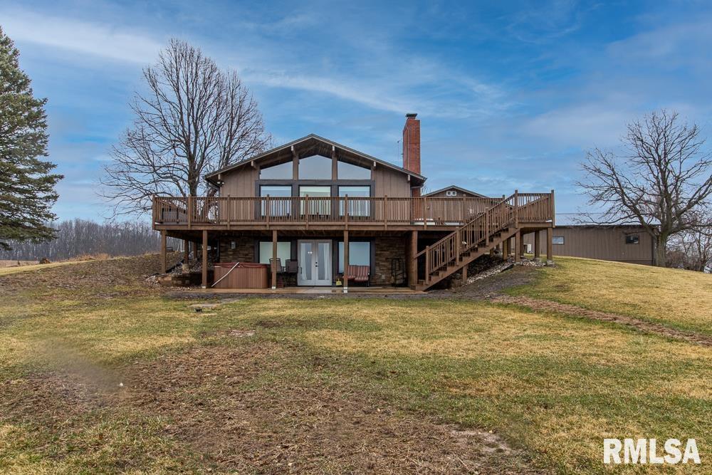 10593 E 2400 St., Kewanee, IL 61443