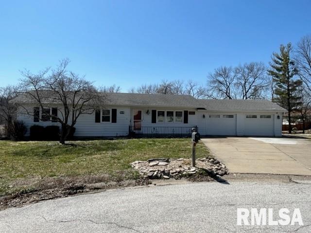 2130 Sunnybrook Dr., Quincy, IL 62301