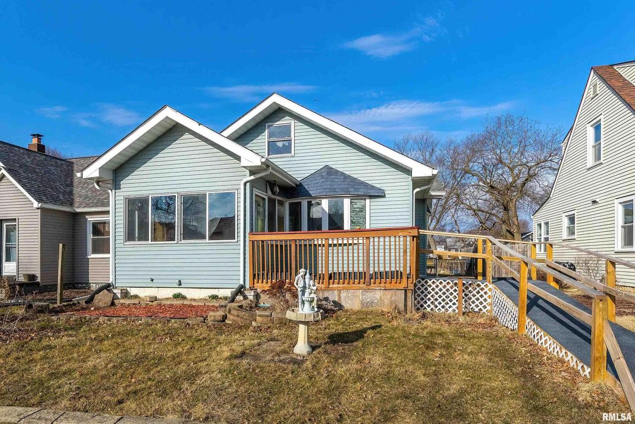 2357 31st St. #A, Moline, IL 61265