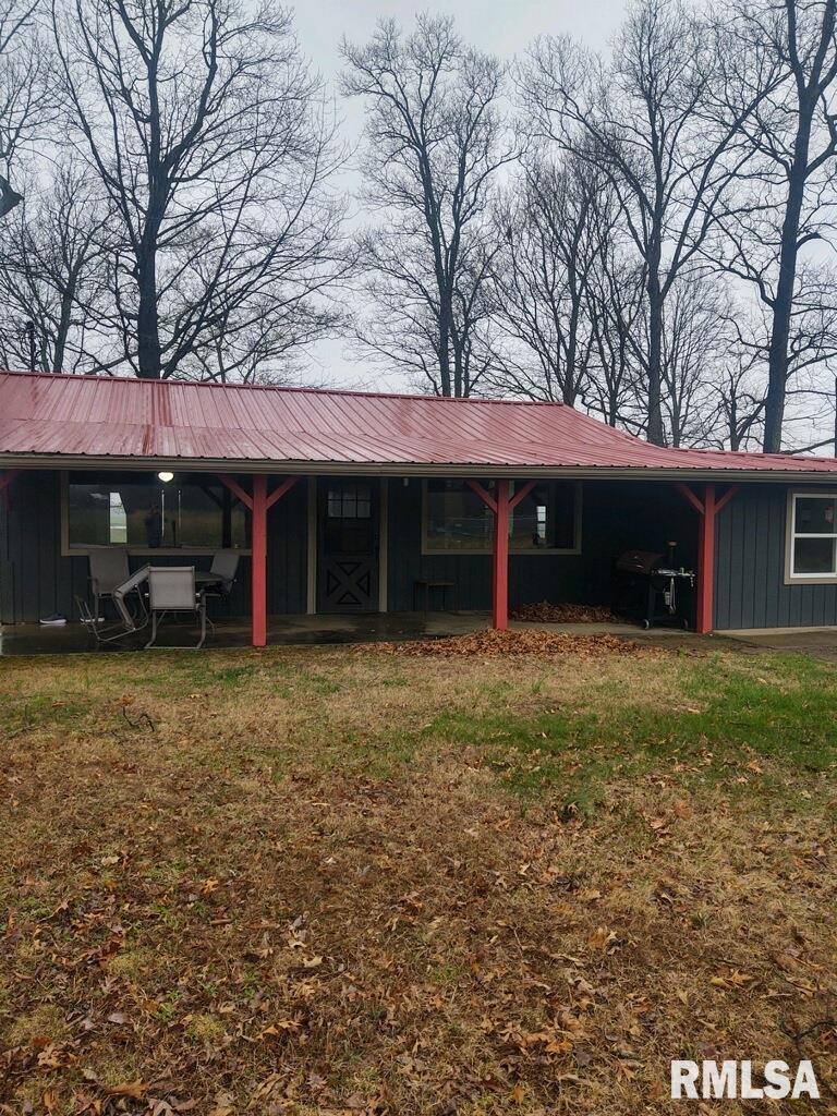 2240 Ozark Rd., Ozark, IL 62972