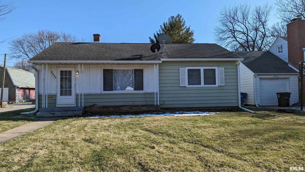 2330 15th Ave., Moline, IL 61265