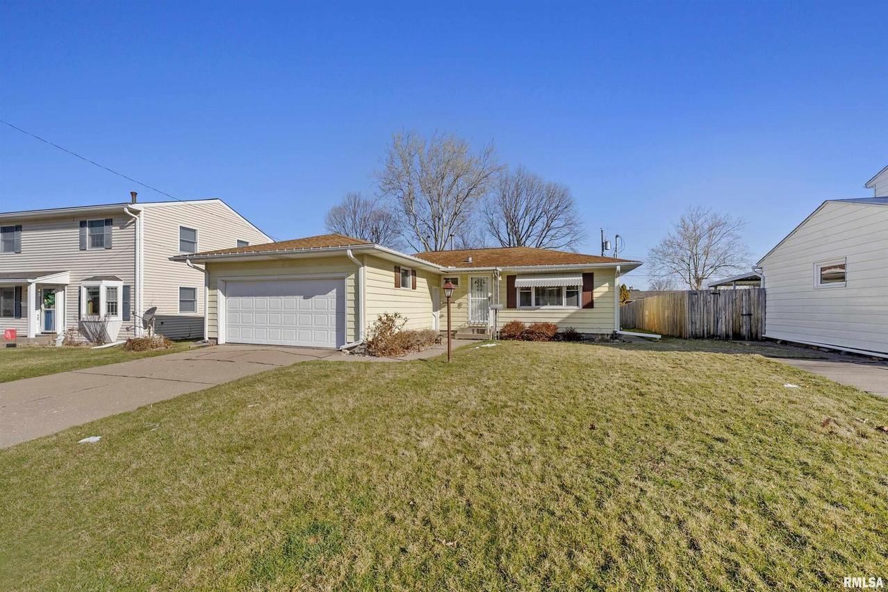 4713 19th Ave., Moline, IL 61265