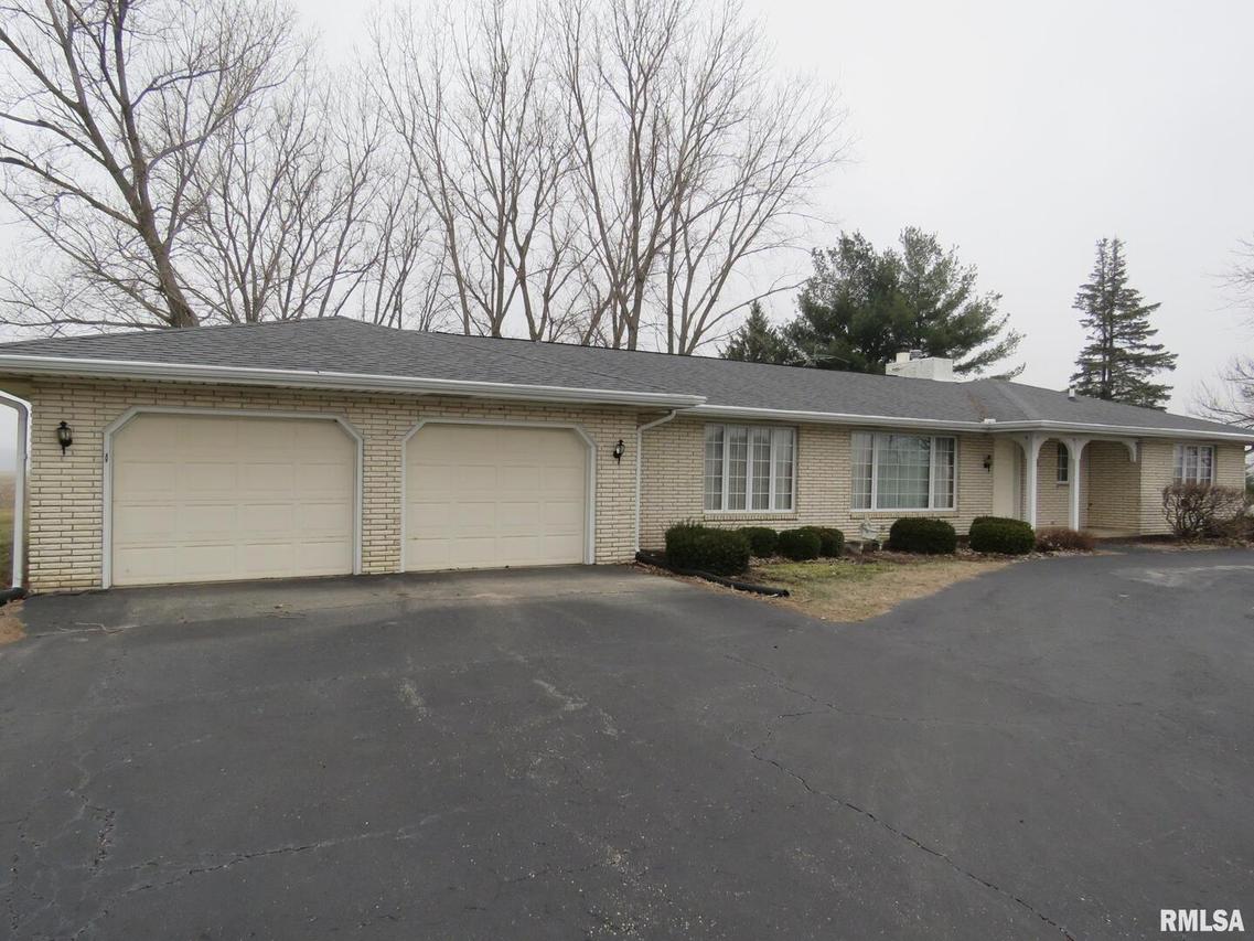 29129 E 2000 St., Prophetstown, IL 61277