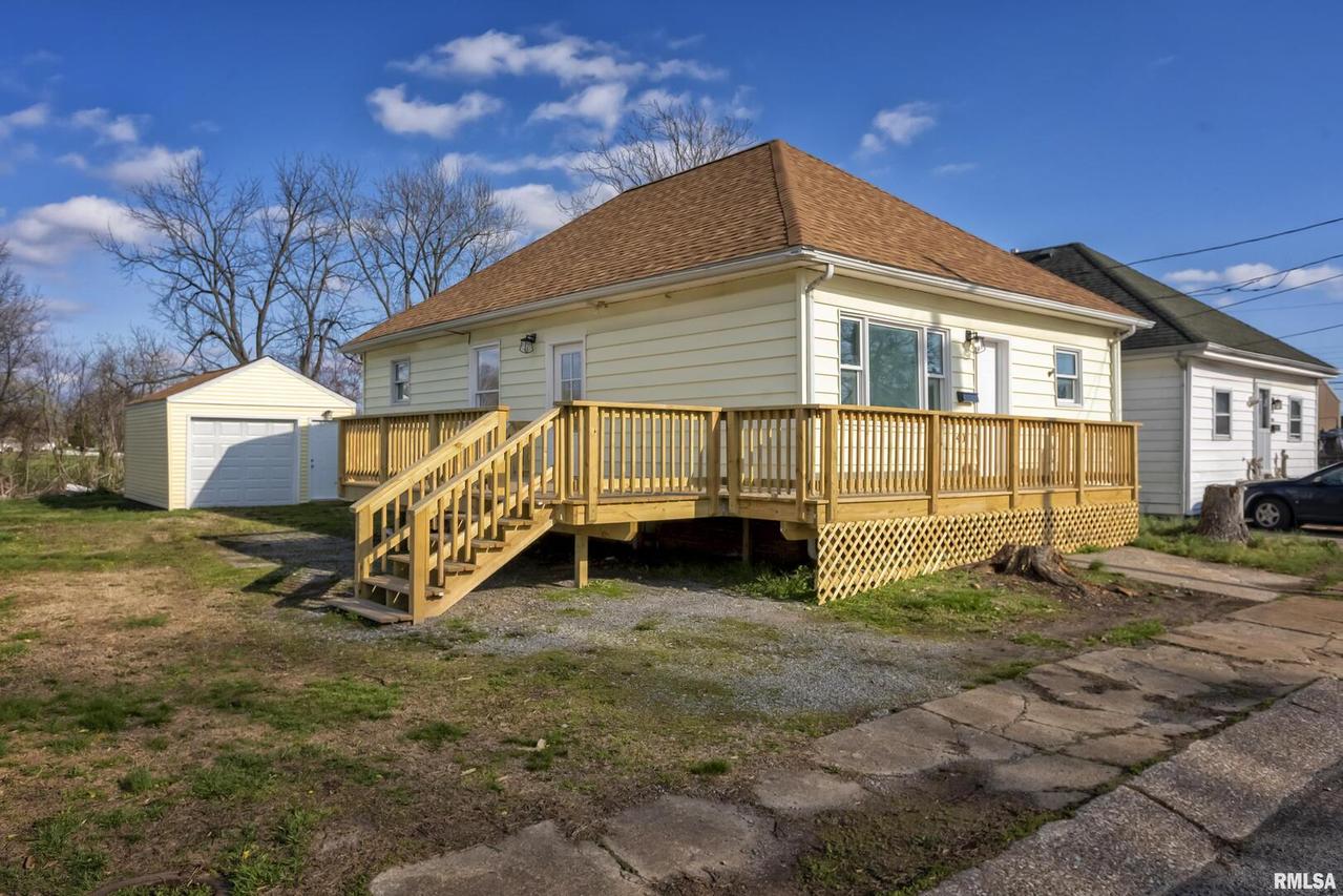 407 N Buchanan St., Marion, IL 62959