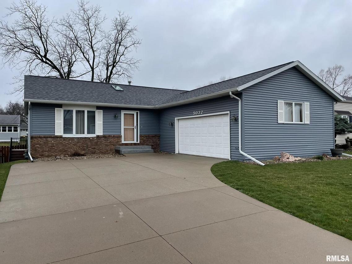 5032 26th Avenue A Ct., Moline, IL 61265