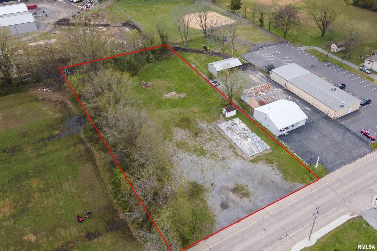 307 E Boyton St., Marion, IL 62959