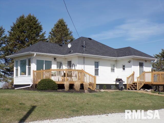 2196 40th Ave., Aledo, IL 61231