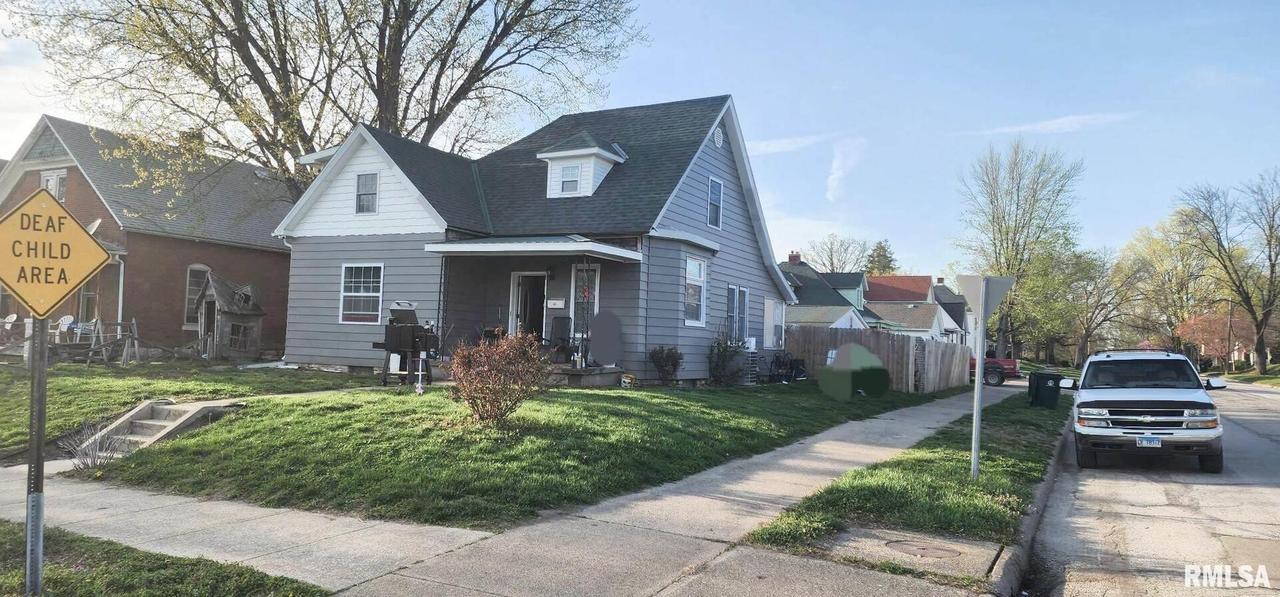 829 Cherry St., Quincy, IL 62301