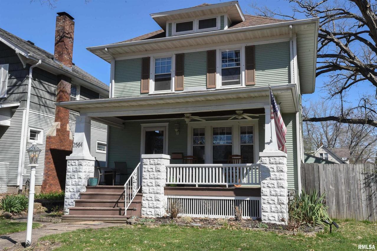 2551 20th Ave., Rock Island, IL 61201