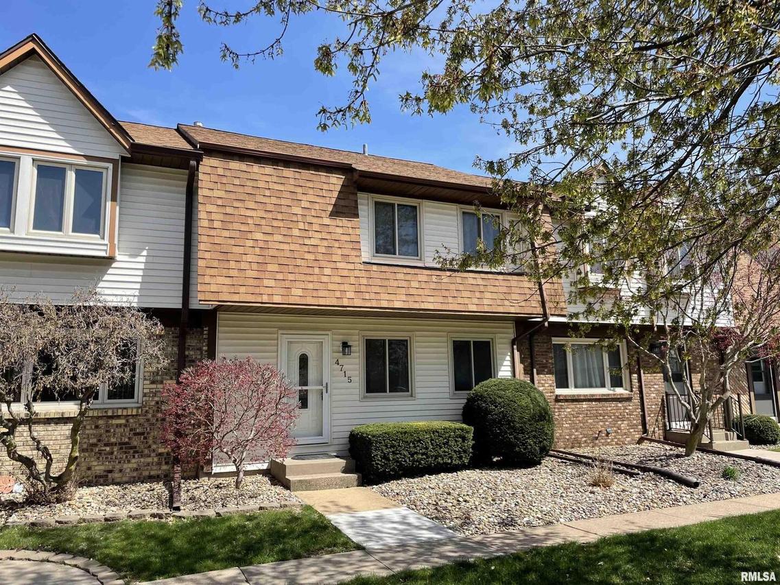 4715 11th St. #9, East Moline, IL 61244