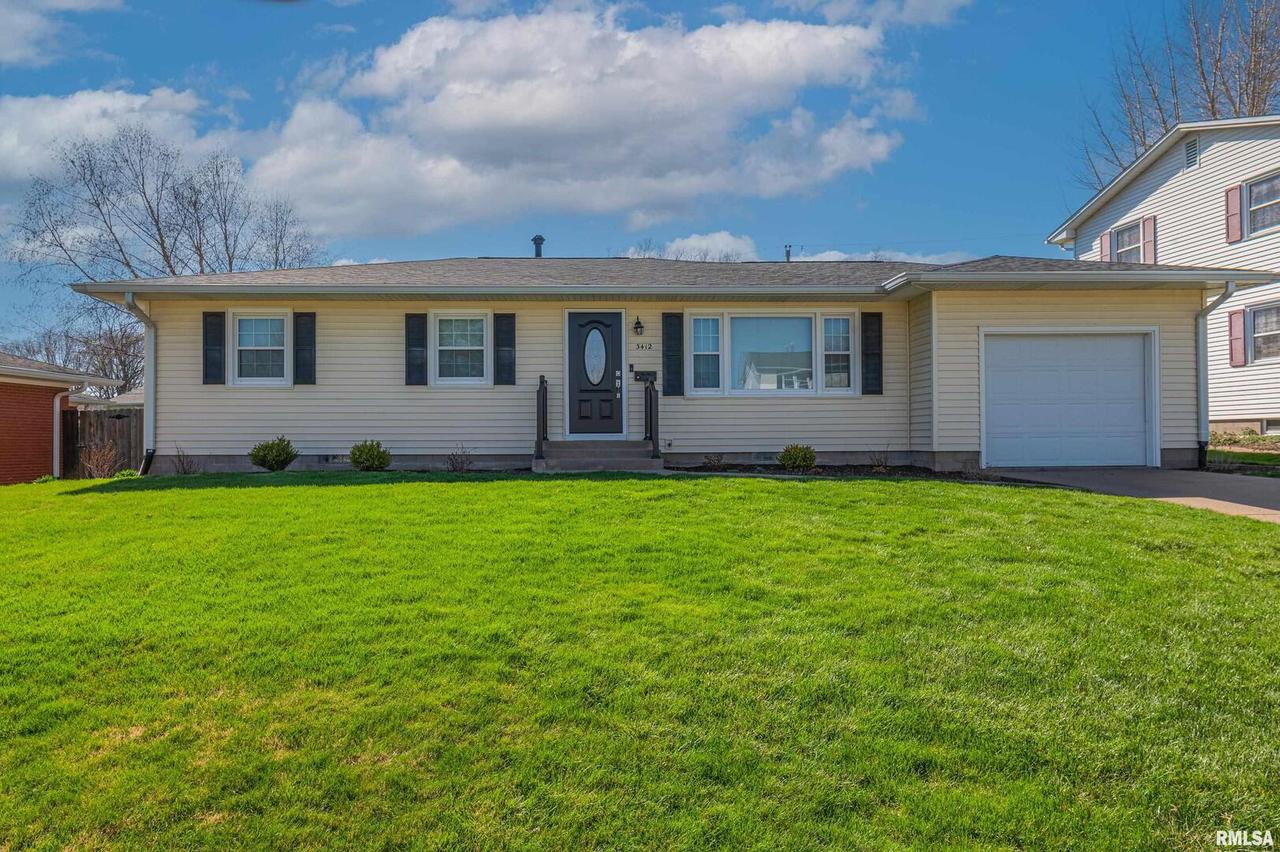 3412 21st St., Rock Island, IL 61201