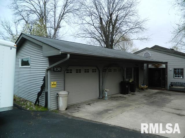 17405 Route 84 N, East Moline, IL 61244