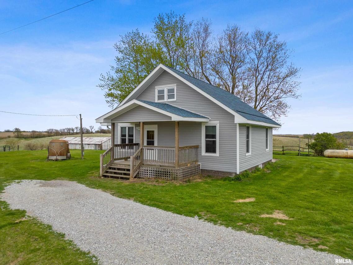 1709 60th Ave., Aledo, IL