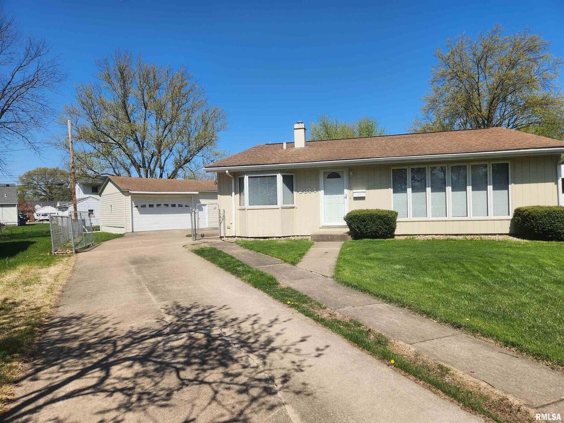 2314 46th Street Ct., Rock Island, IL 61201