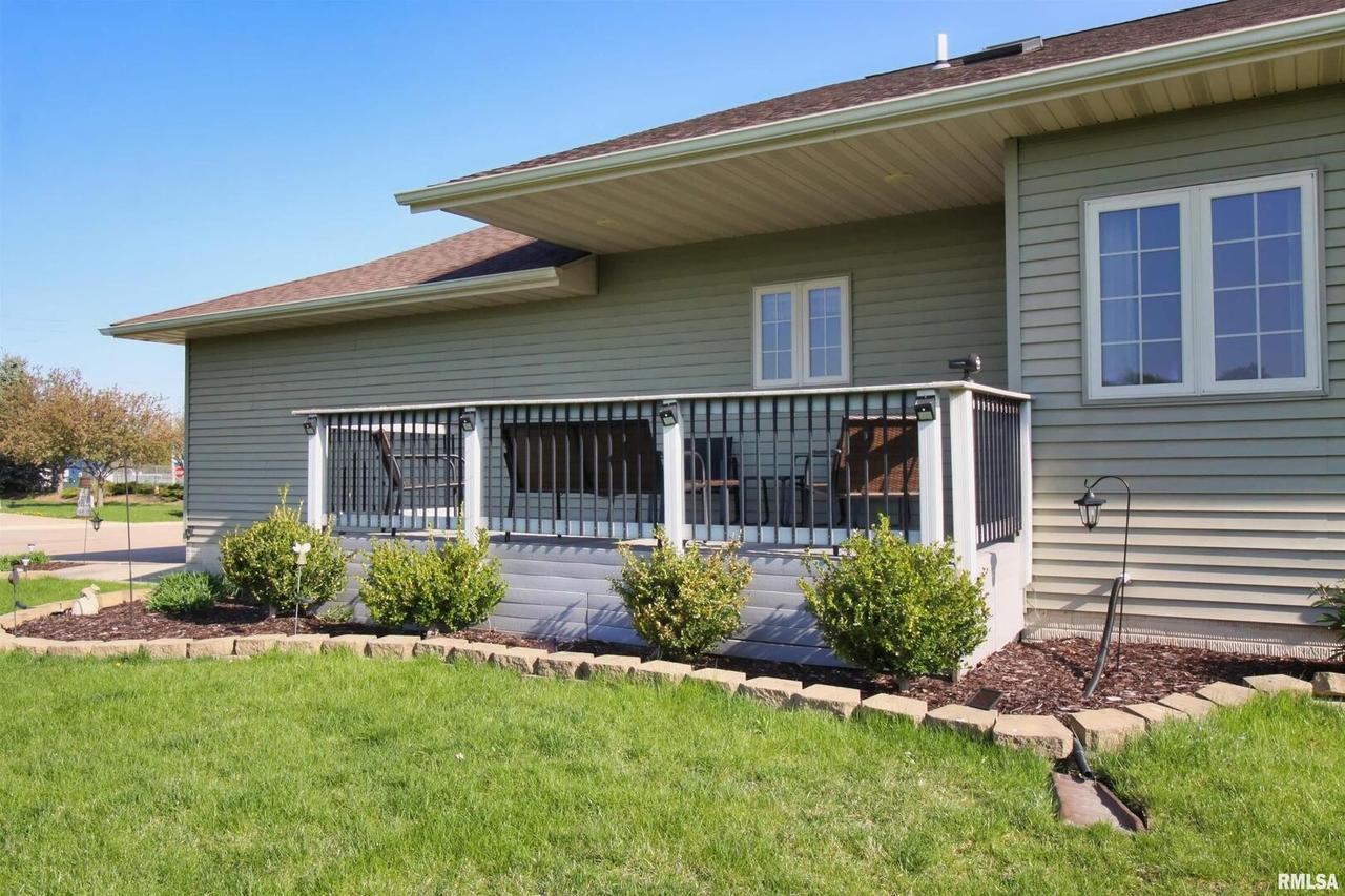 2007 Parkside Ct., Milan, IL 61264