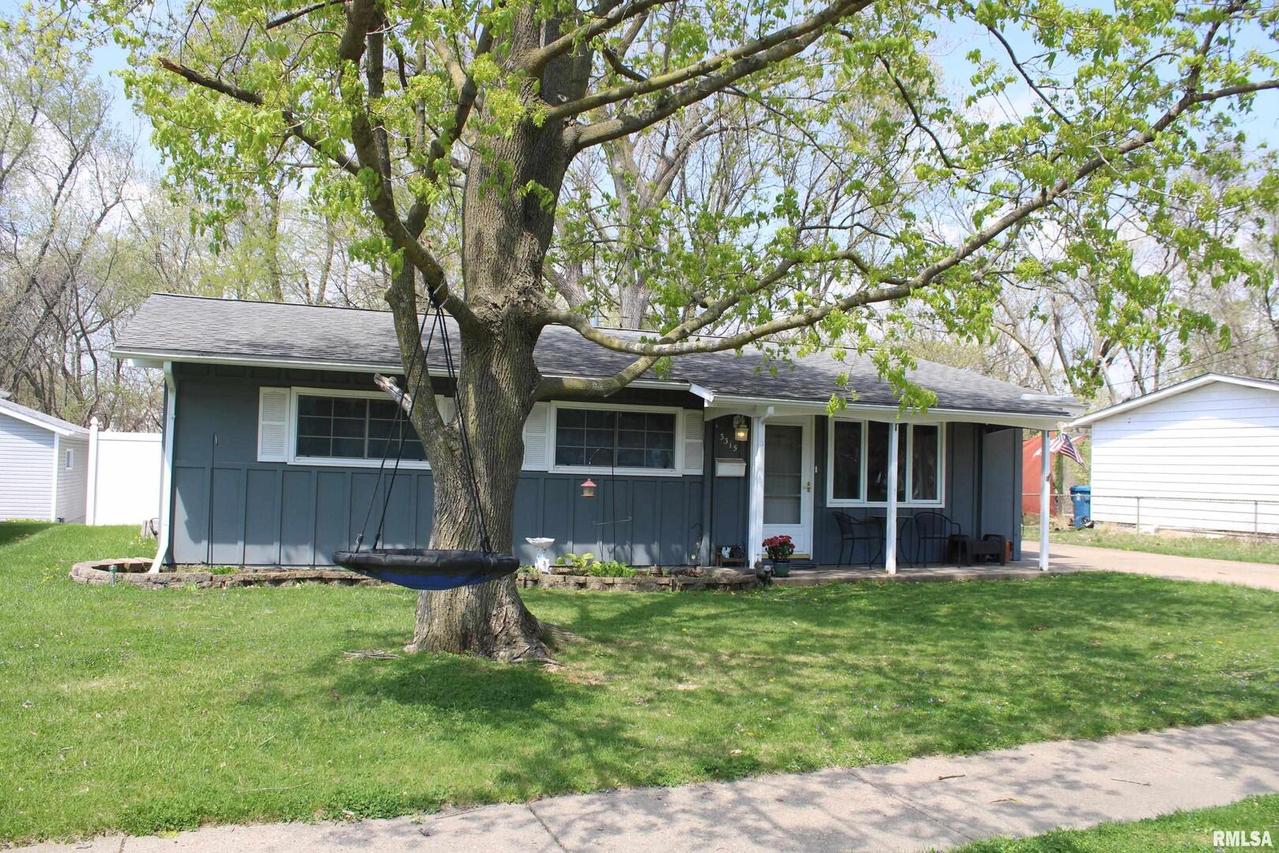 3315 9th St., East Moline, IL 61244