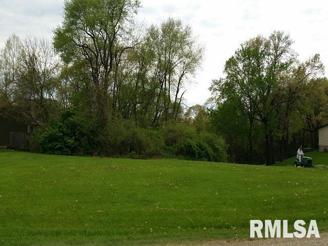 807 Ski View Dr., Sherrard, IL 61281