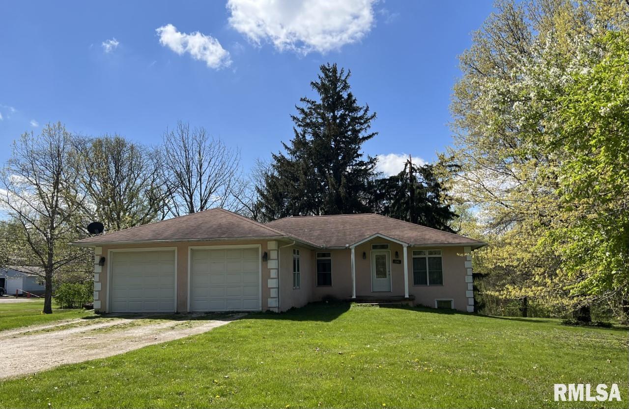 840 Golden Ave., Kewanee, IL 61443