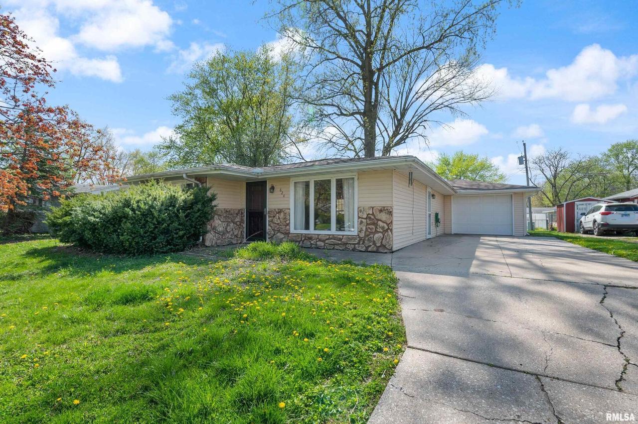 624 14th Ave., Hampton, IL 61256