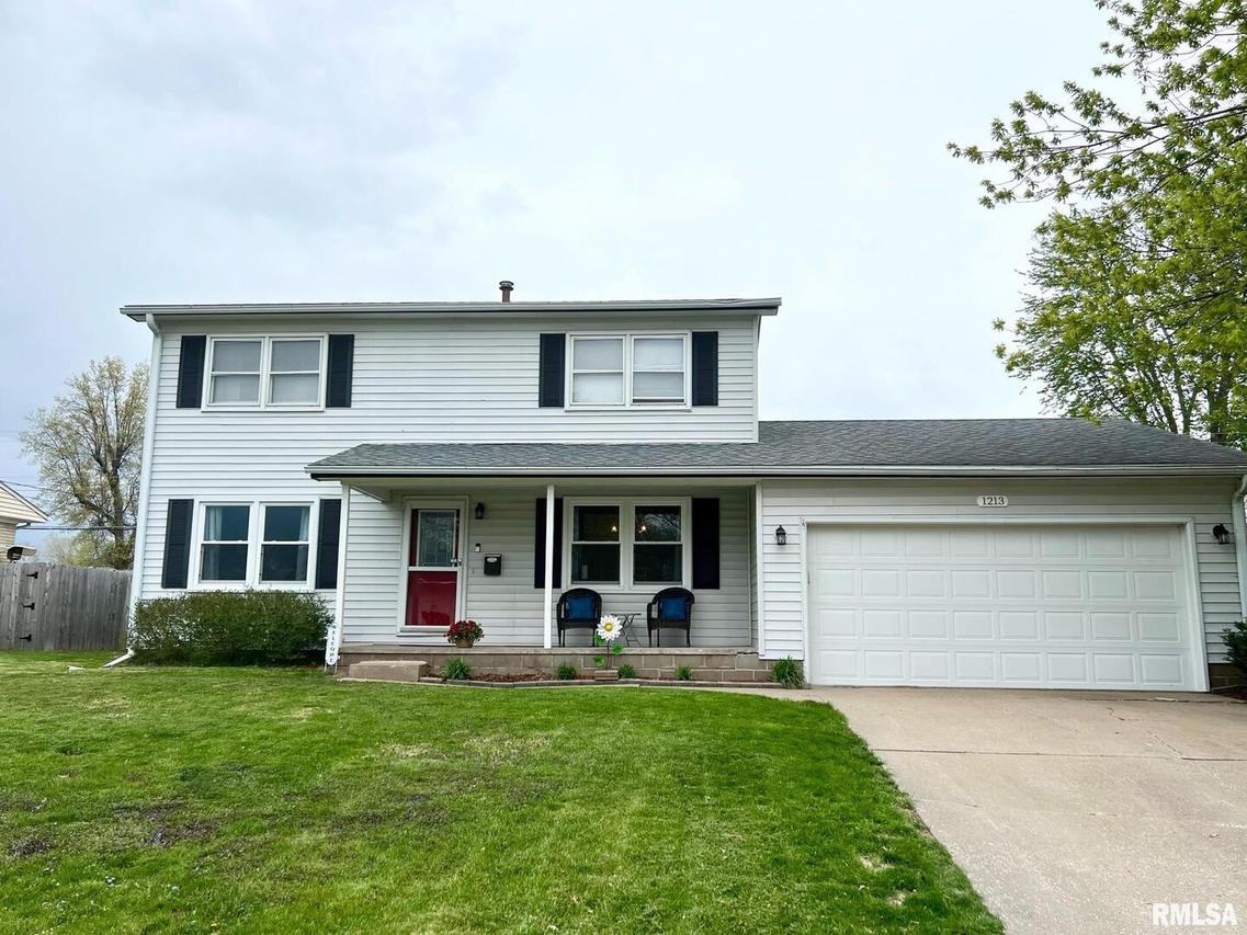 1213 W 5th St., Milan, IL 61264