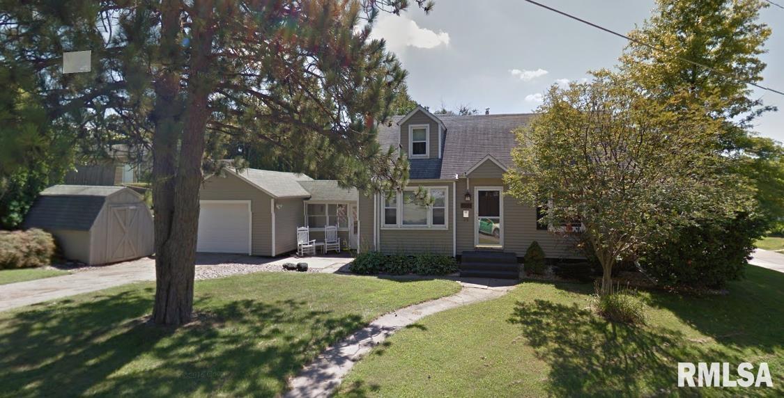 7 Knoll Ct., Rock Island, IL 61201