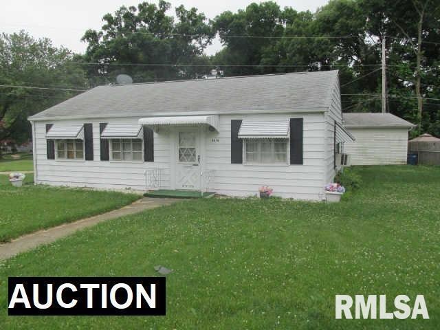 3814 11th Ave., Moline, IL 61265