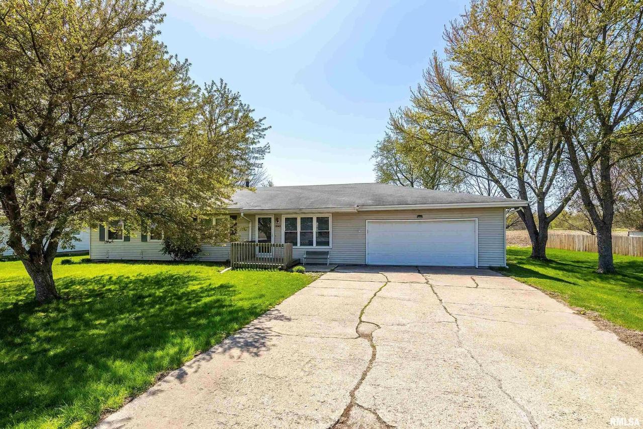 10043 Wolf Rd., Geneseo, IL 61254